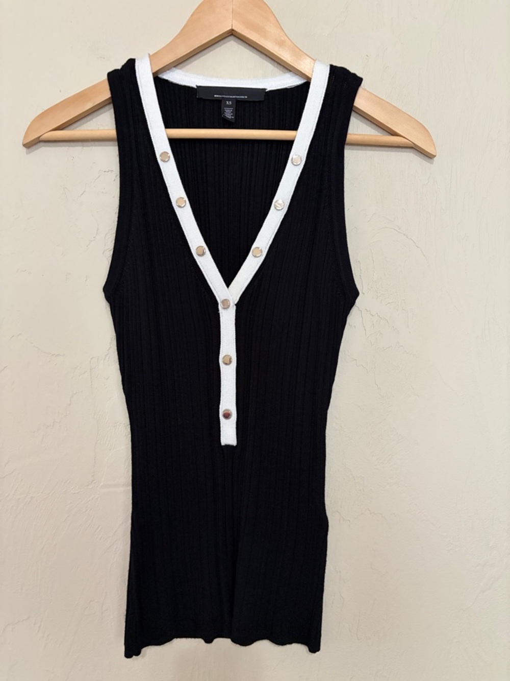 White House Black Market Knit Tank. Never Worn! New without Tags!